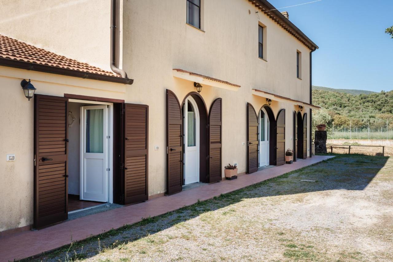 Agriturismo Ristorante مونتي أرجينتاريو المظهر الخارجي الصورة