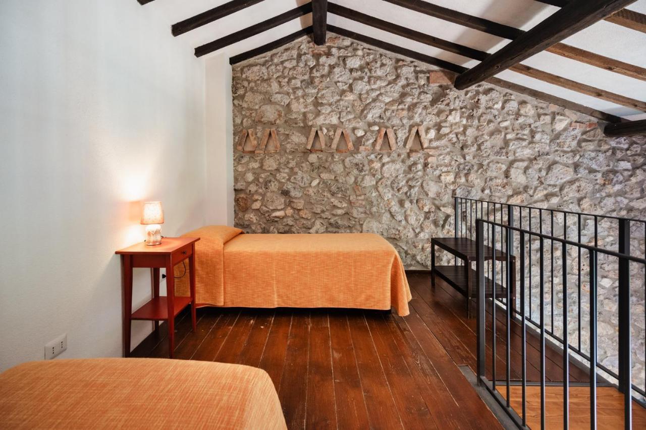 Agriturismo Ristorante مونتي أرجينتاريو المظهر الخارجي الصورة